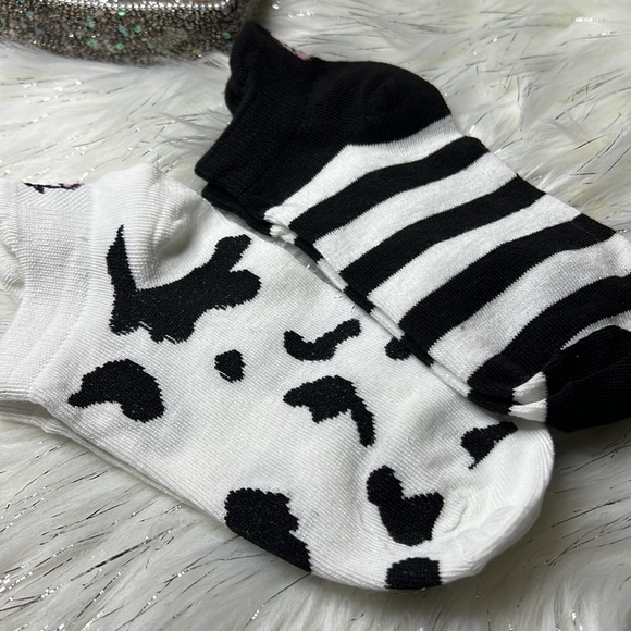 New 5 Set of Cow 🐄 Socks super cute 5 different styles - Picture 4 of 8